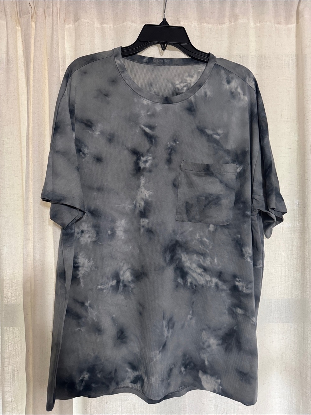 lululemon athletica Men's Gray Tie-Dye Pocket Tee